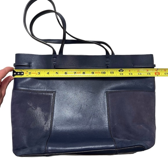 Tory Burch Block T Tote - Picture 13 of 17